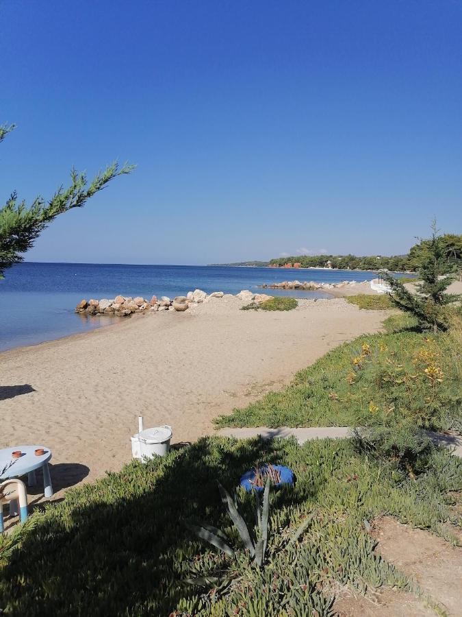 Porto Almira Beachfront House Nikiti  Exterior photo